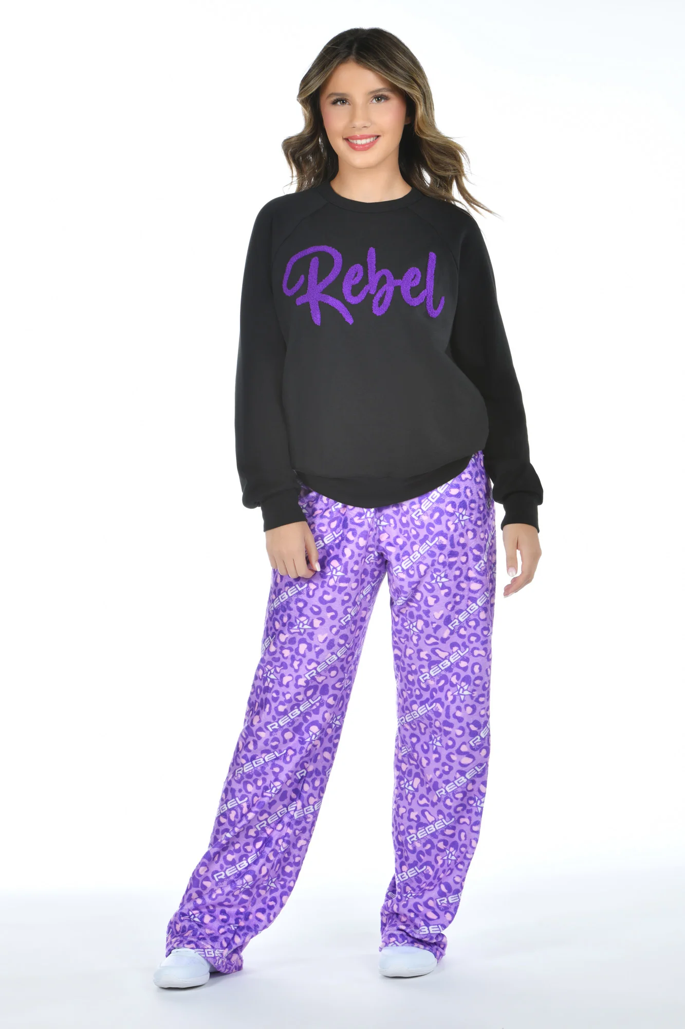 Rebel Pullover in Purple Chenille - Image 4